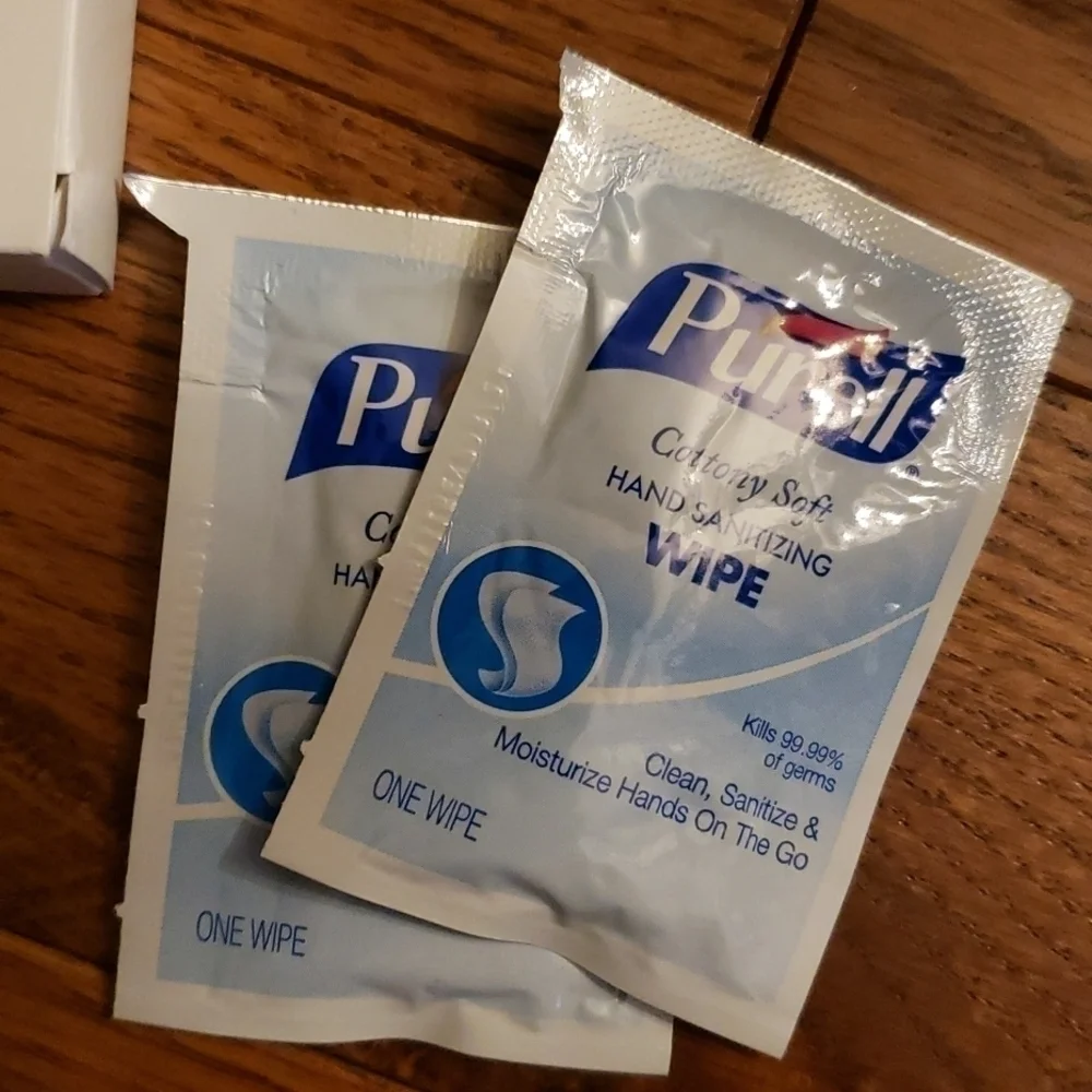 AIRLINES carry-on bundle